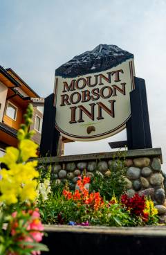 Mount Robson Inn 4